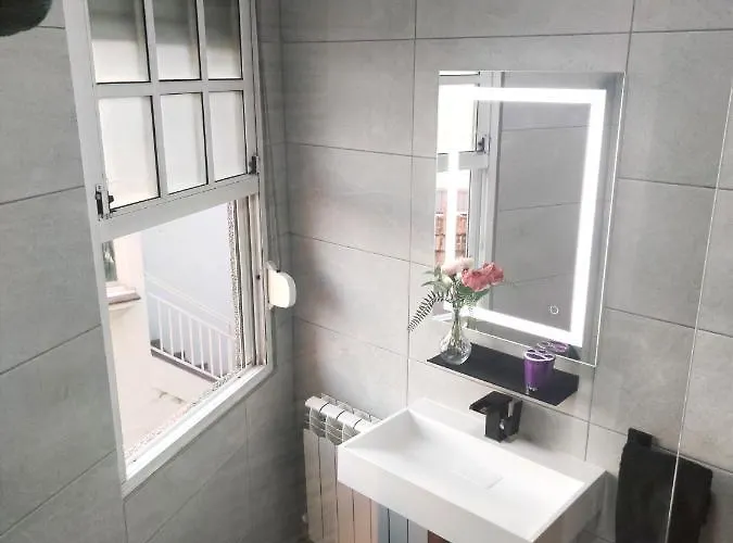 Alojate En Vigo! Casa Bien Equipada Hébergement de vacances