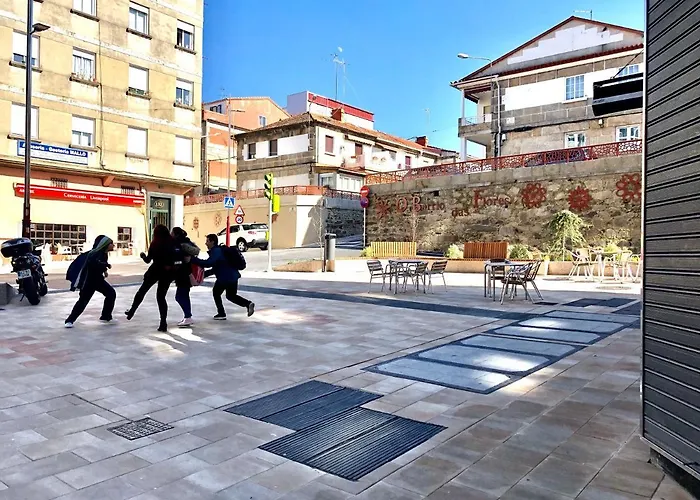 Alojate En Vigo! Casa Bien Equipada Ferienhaus Vigo